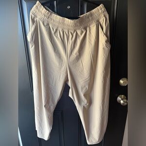 Old Navy Women's High-Waisted SleekTech Barrel Ankle Pants-XL